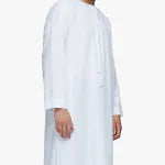 Omani White Jhubba